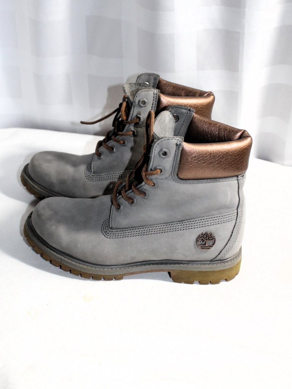 Timberland 6 Inch Waterbuck Gray & Copper Waterproof Boots, Women's Size 7M